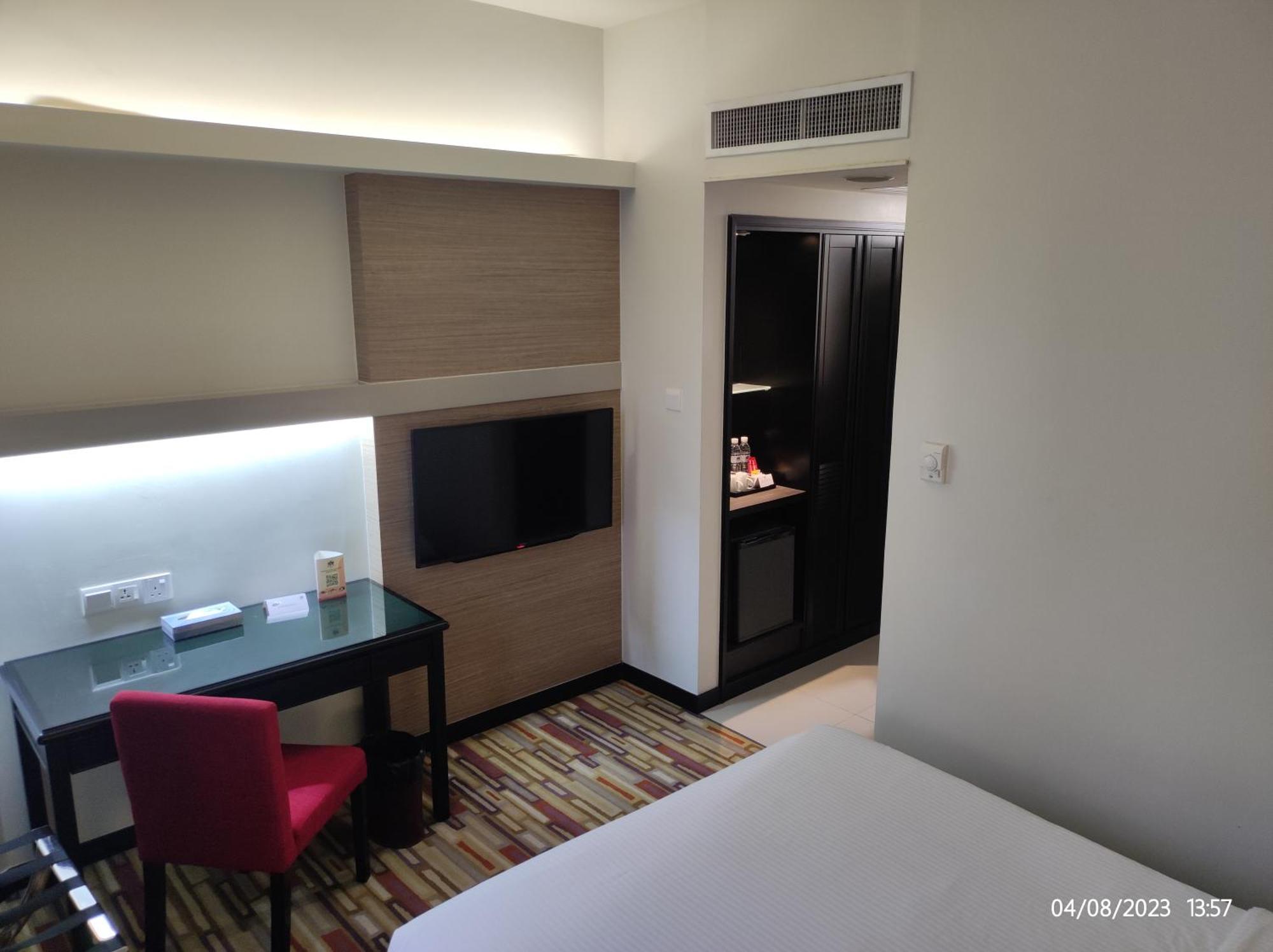 קוצ'ינג Harbour View Hotel מראה חיצוני תמונה