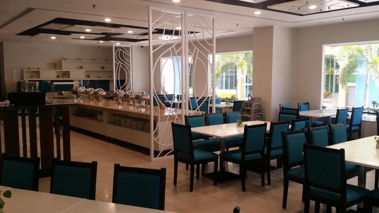 קוצ'ינג Harbour View Hotel מראה חיצוני תמונה